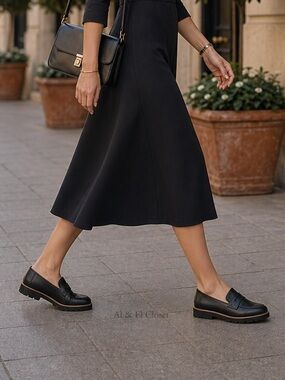 Vionic Cheryl II Black Nappa Leather Loafers – Women’s Size 6W – New In Box